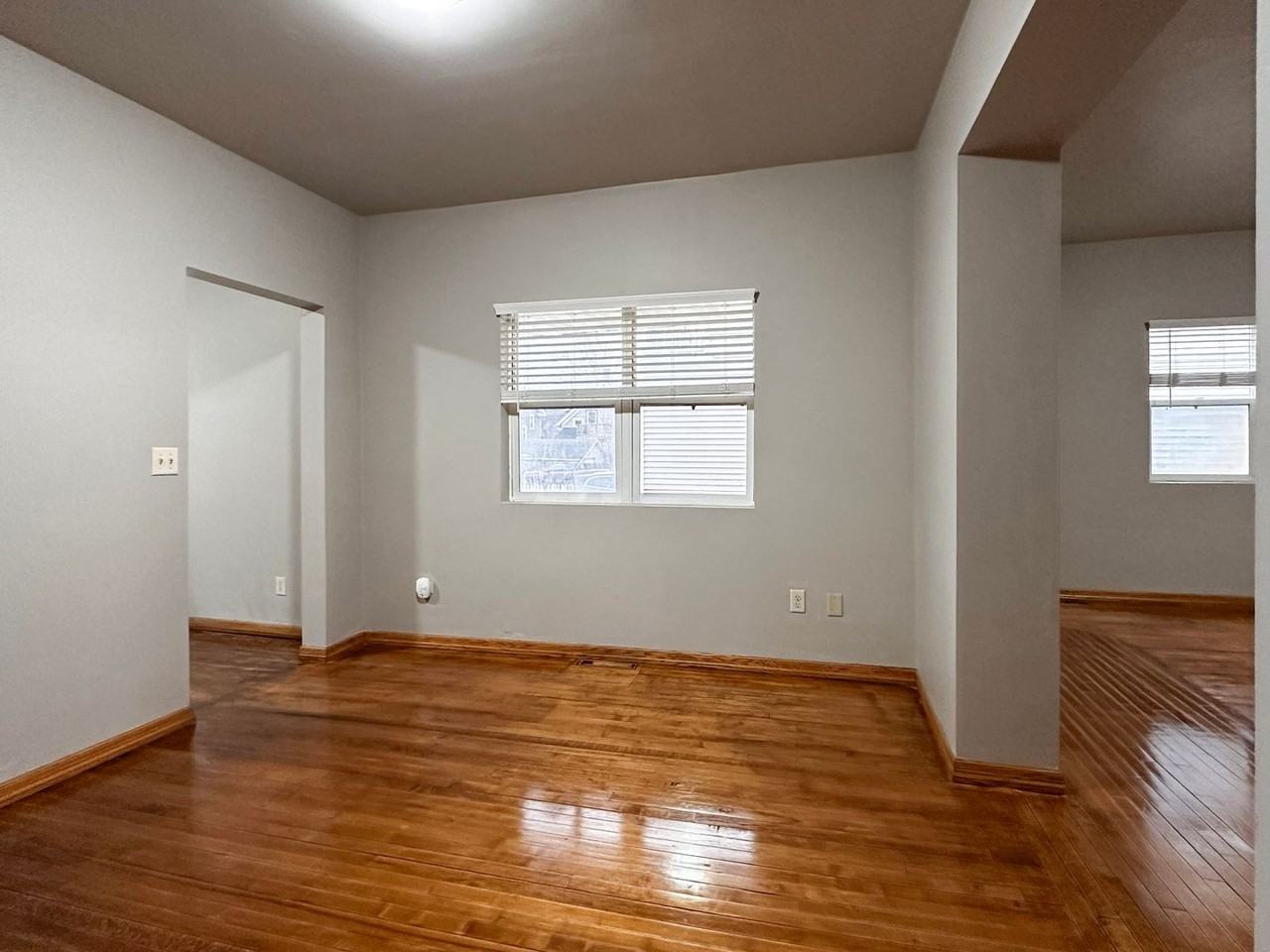 618 N. Ashland Ave. - Photo 2 of 28