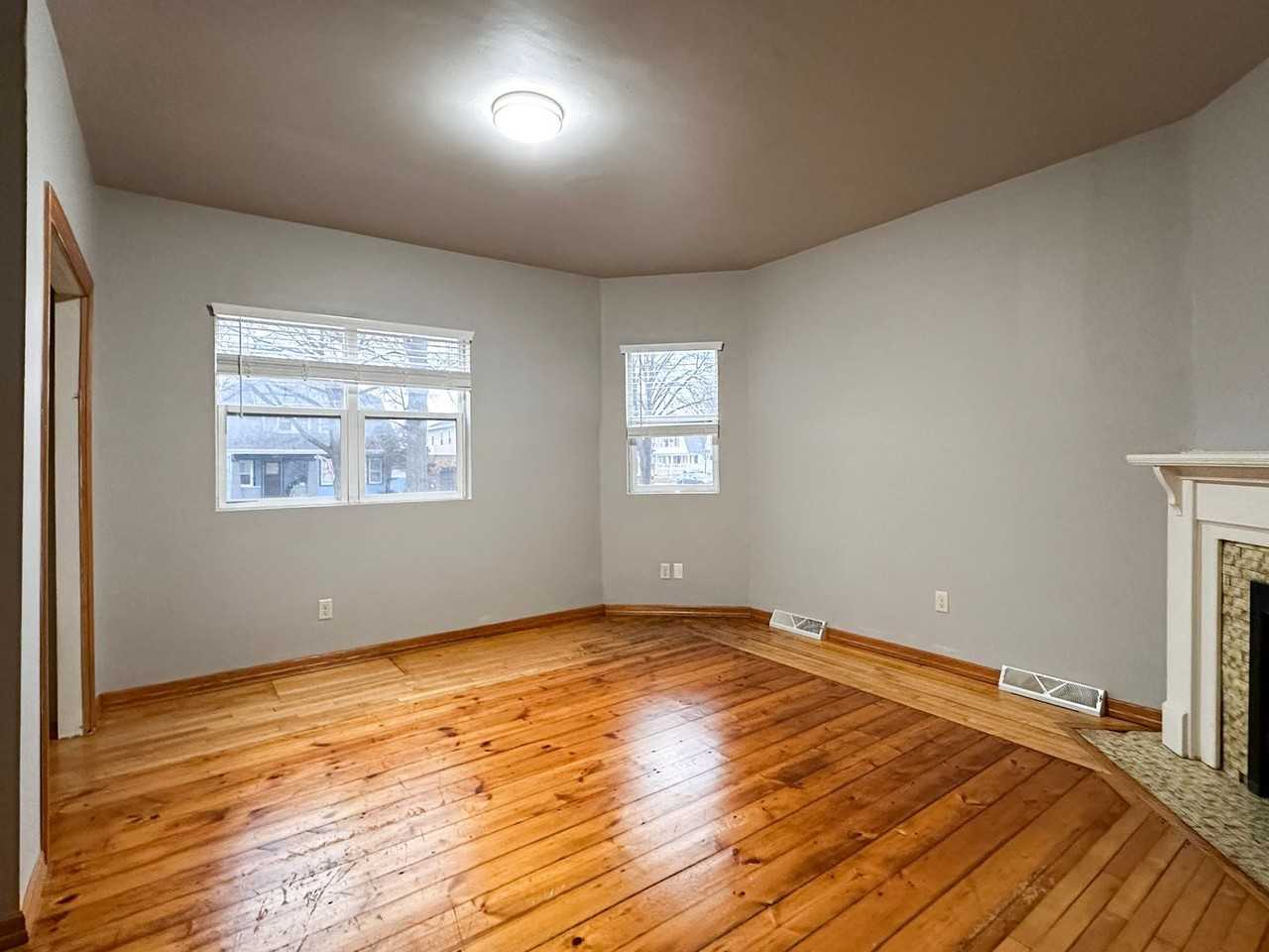 618 N. Ashland Ave. - Photo 4 of 28