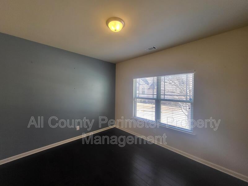 5735 Riverside Bay - Photo 6 of 22