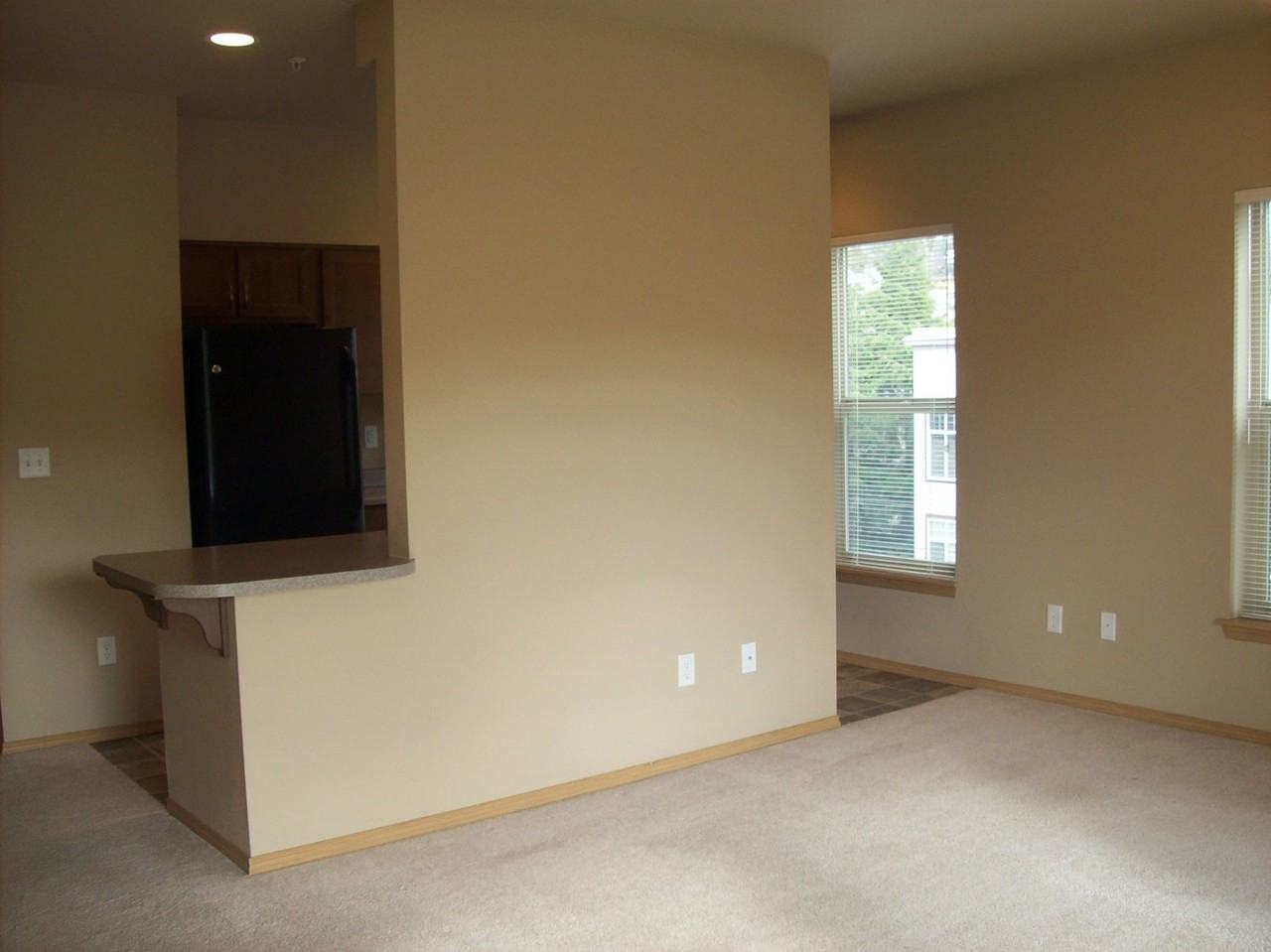 Mckenze Square Apartments - Photo 5 of 44