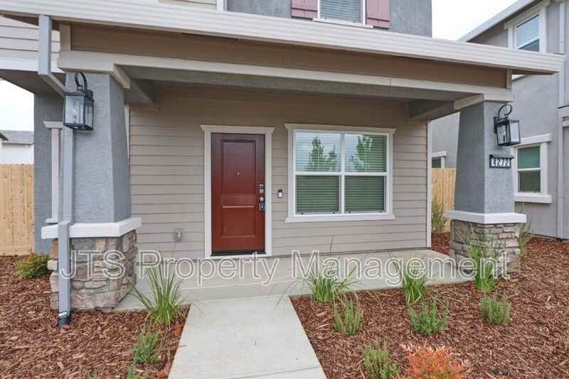 4272 Aura Way - Photo 6 of 50