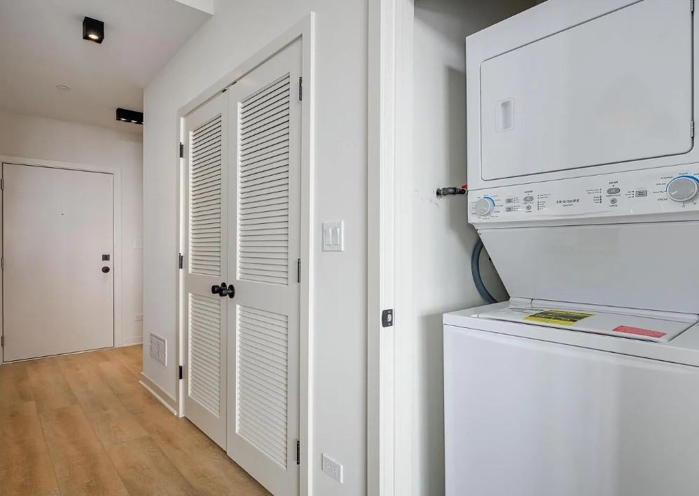 N Narragansett Ave & W Belmont Ave - Photo 7 of 14