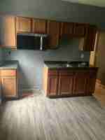 featured image of 453 E Walnut St