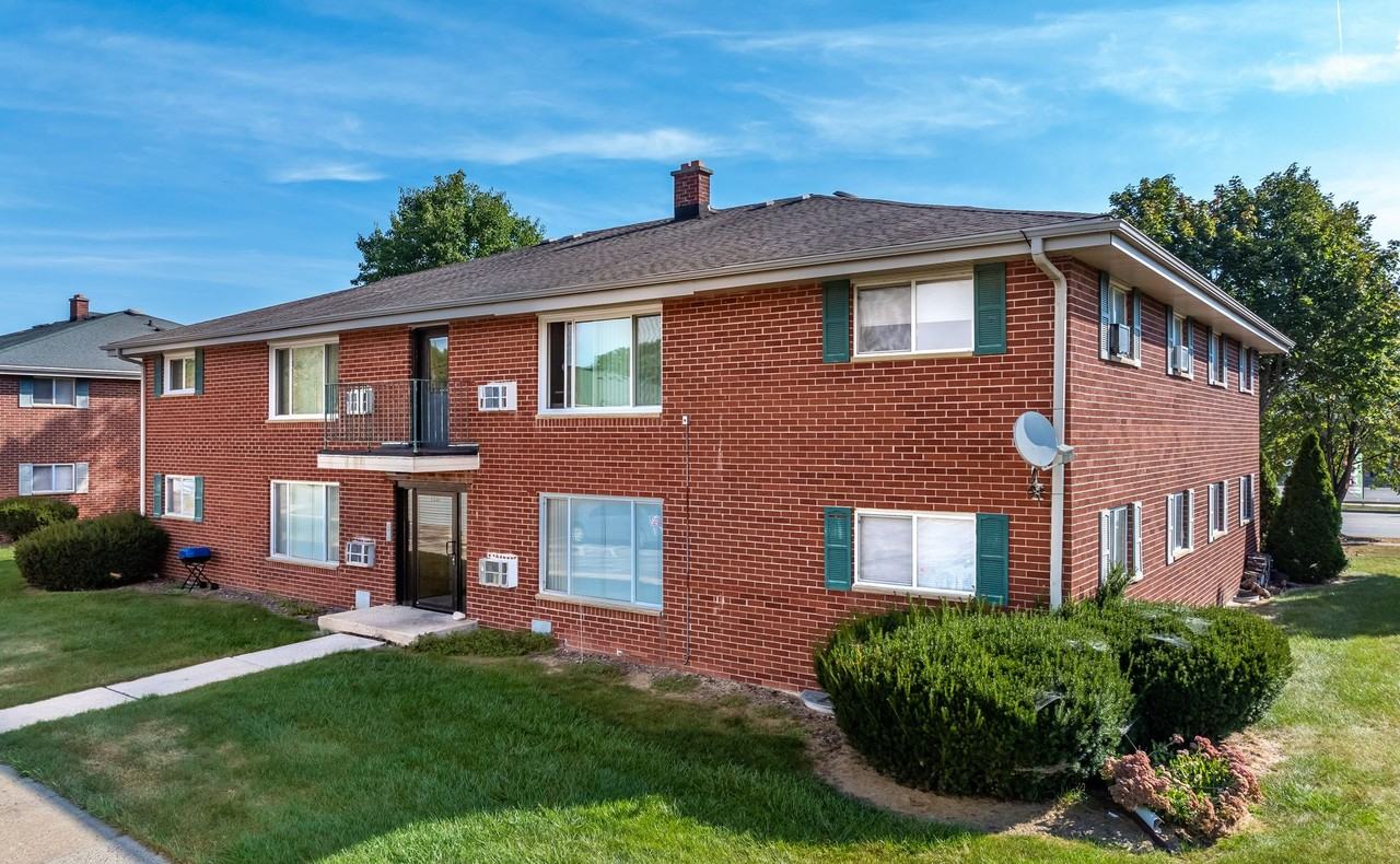 744 Evergreen Dr. - Photo 4 of 4