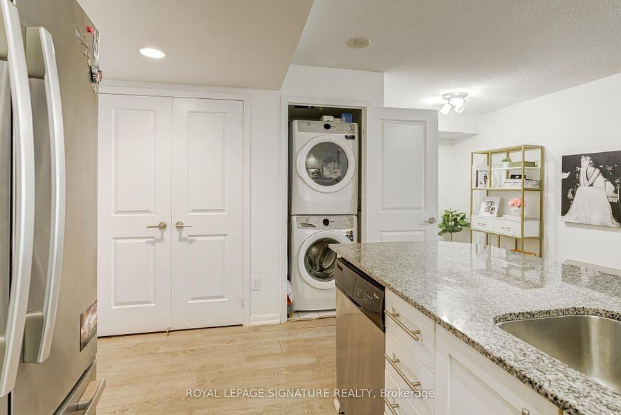 85 East Liberty Street #511 - Photo 5 of 13