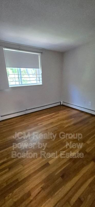 572 Cummins Hwy #12 - Photo 7 of 13