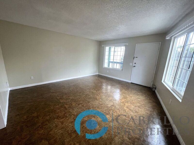 8200 Lemon Grove Way - Photo 4 of 19