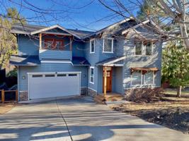 featured image of 578 Nw Greyhawk Ave