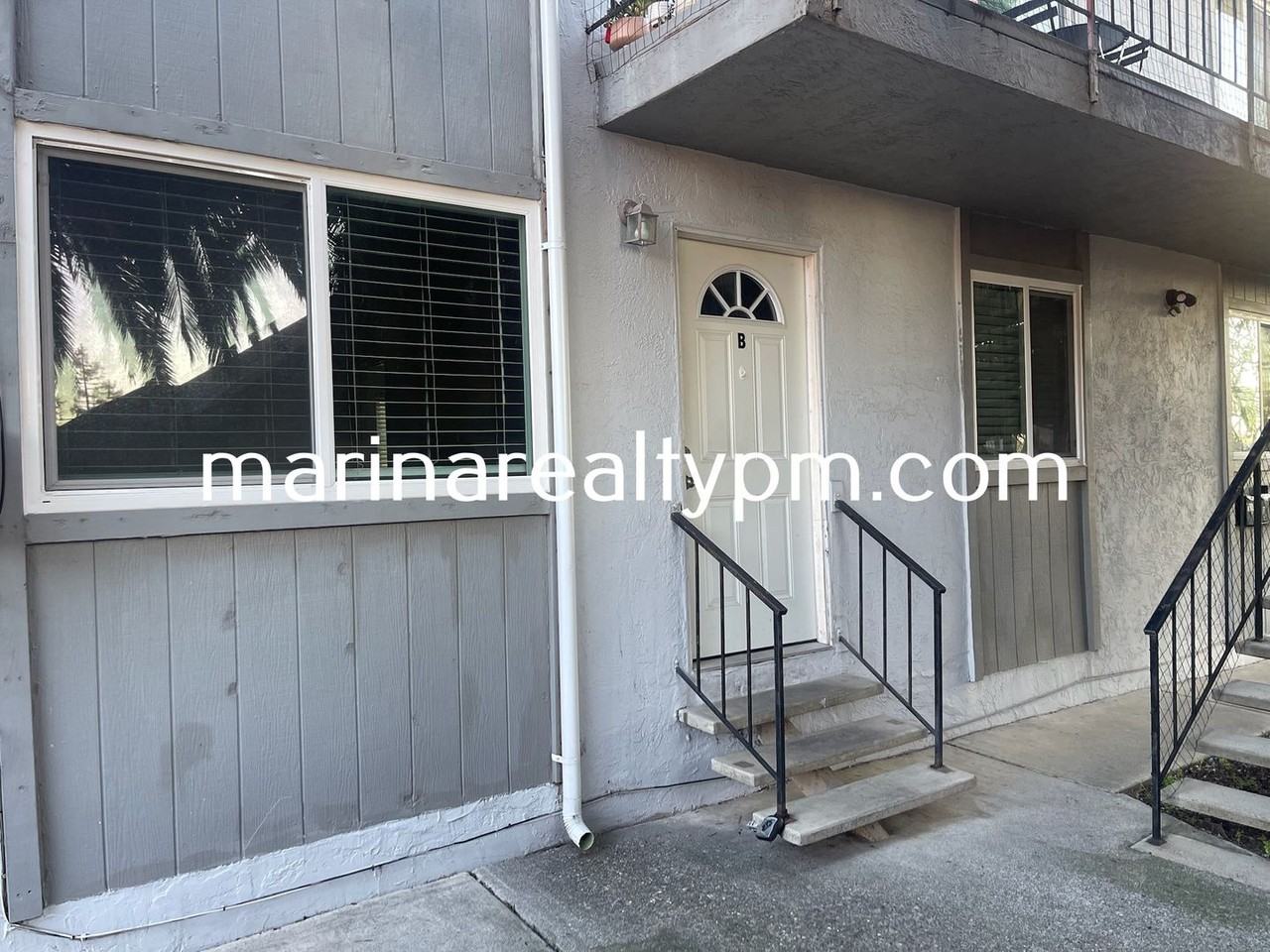 114 Carolina St #B - Photo 2 of 24