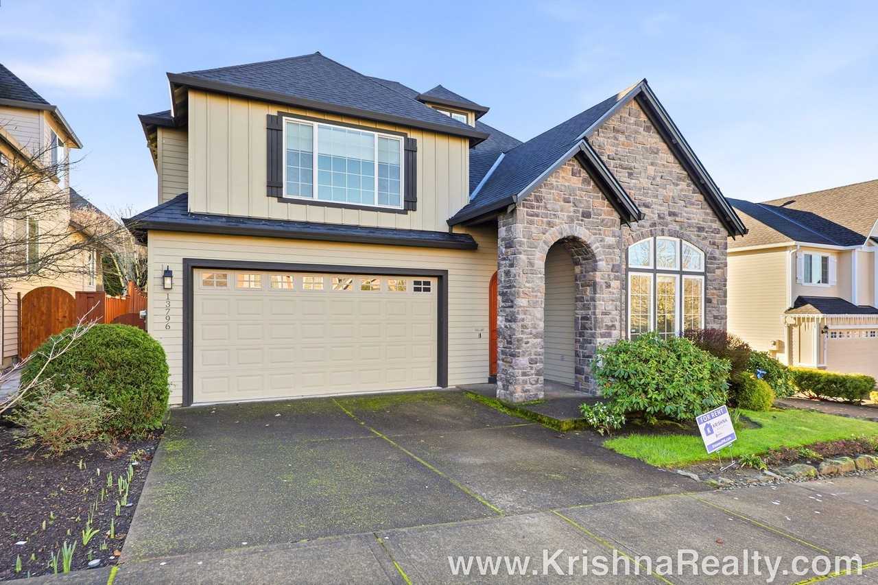 13796 Nw Trevino St - Photo 2 of 28