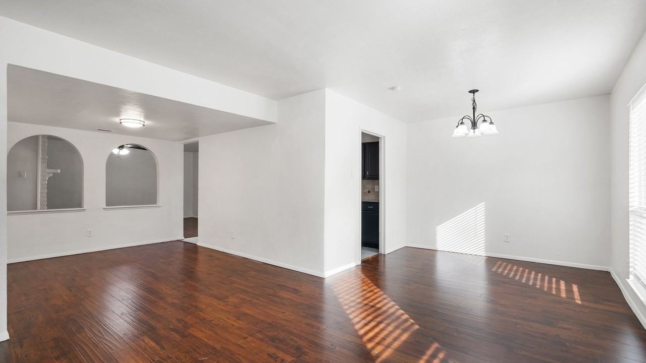 941 Overdowns Dr - Photo 7 of 18