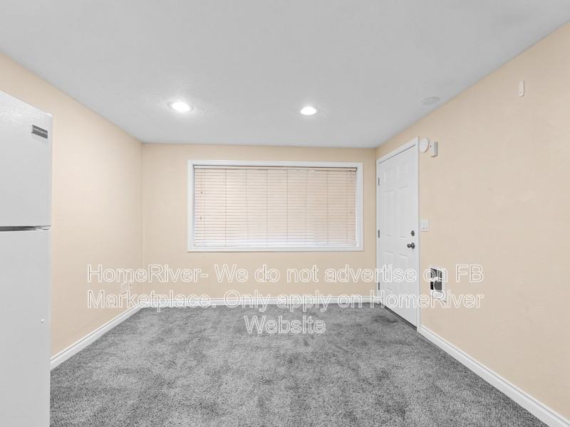 1414 N Addison St #102 - Photo 4 of 21