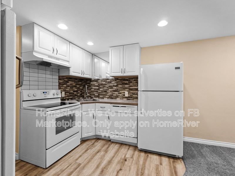 1414 N Addison St #102 - Photo 7 of 21