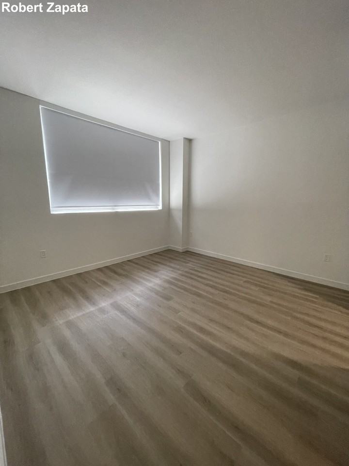 896 Nw 35th Ave #242 - Photo 3 of 8