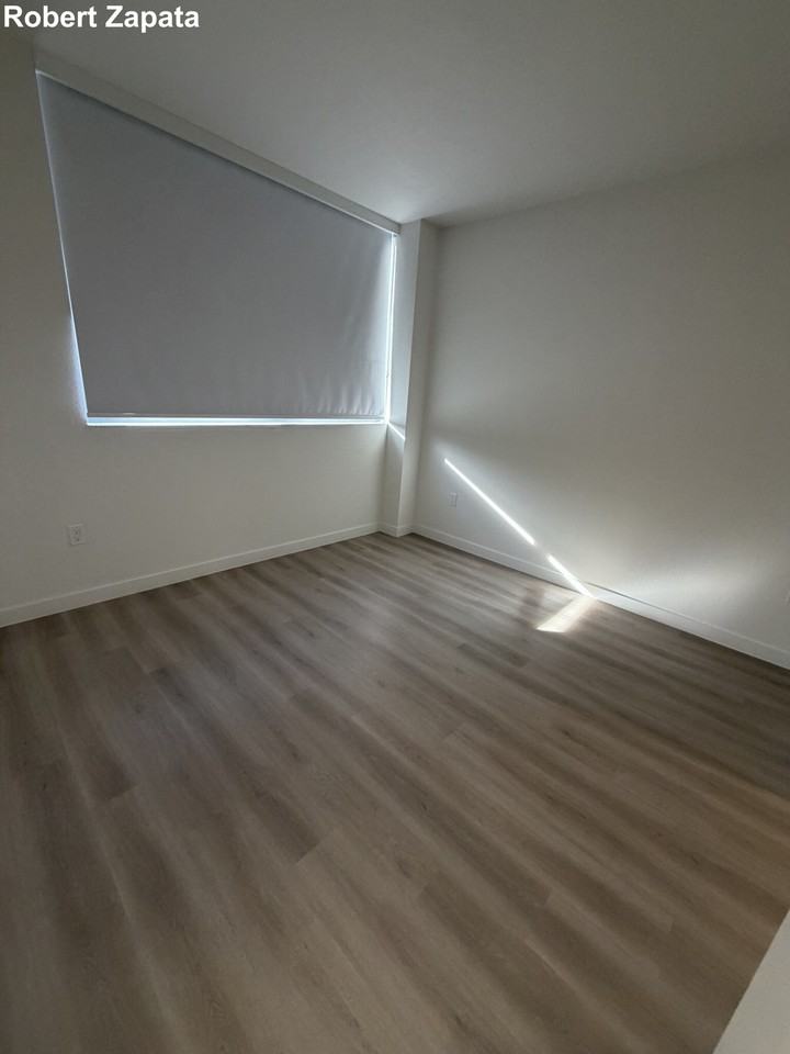 896 Nw 35th Ave #242 - Photo 7 of 8