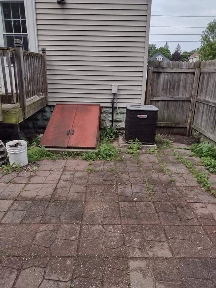 338 Hattie St - Photo 4 of 27