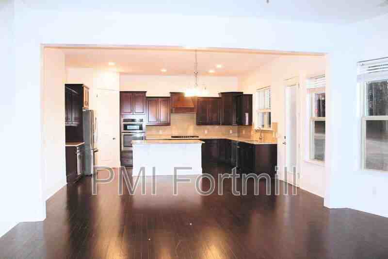 521 Vine St - Photo 7 of 31