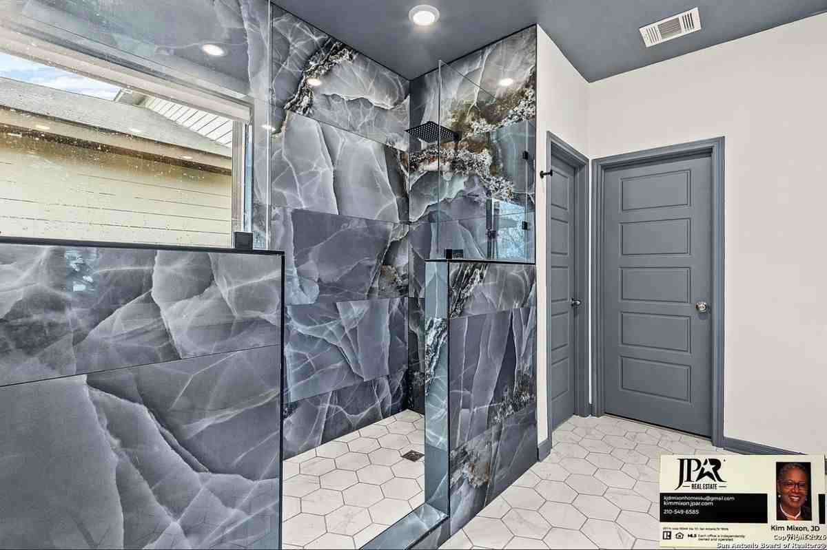 3306 Junction Bay - Photo 3 of 3