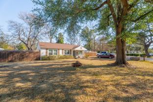 104 Sharyn Ln - Photo 1 of 1