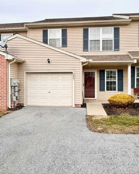 2005 Greystone Dr - Photo 2 of 36