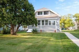 1300 Dodge St - Photo 2 of 25