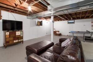 1300 Dodge St - Photo 3 of 25