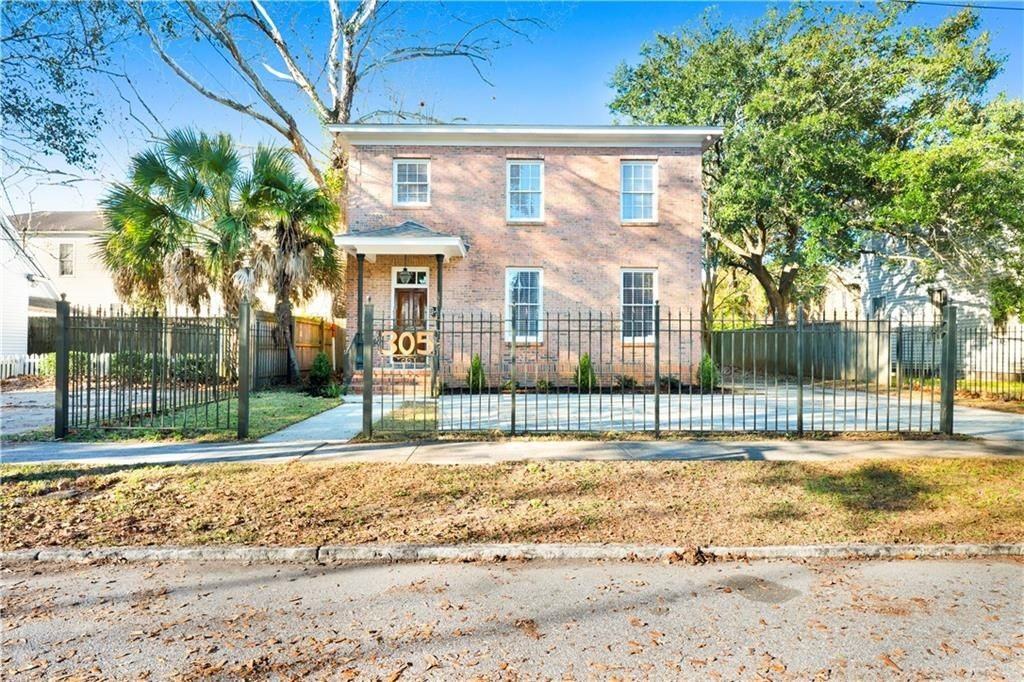 305 N Jackson St ##B - Photo 4 of 16