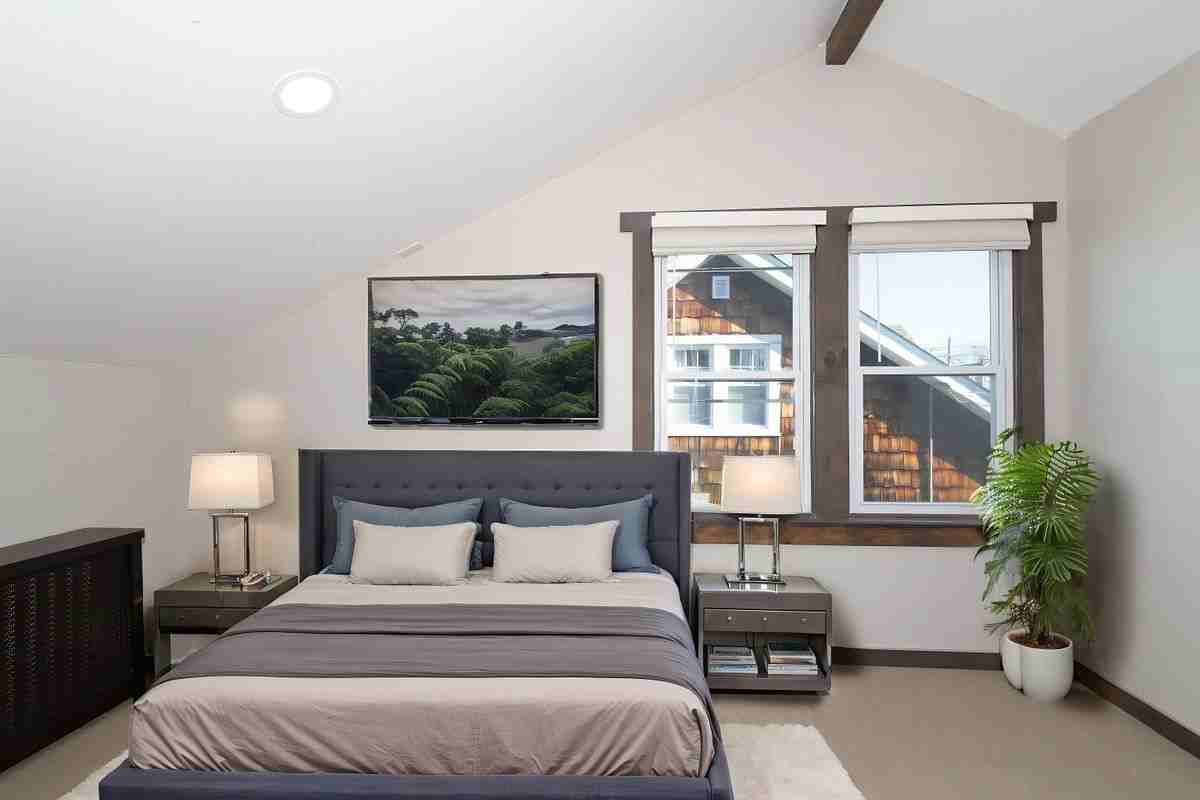 316 W Gibbons St - Photo 2 of 9