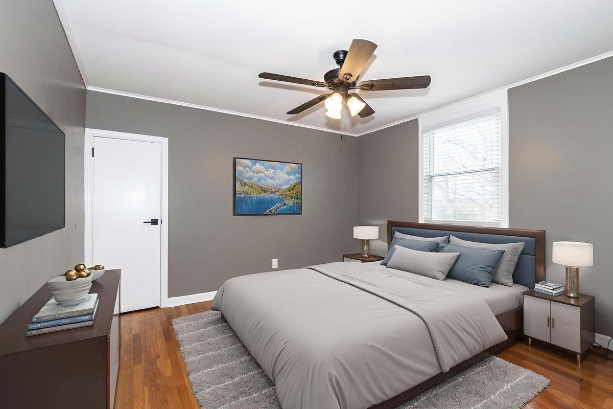 23 Gates Ave ##2 - Photo 3 of 8