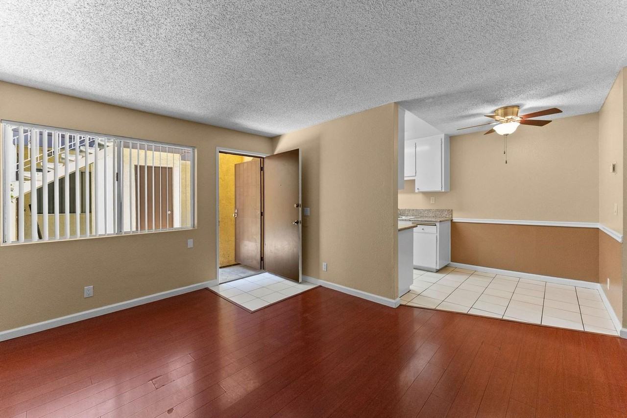 Imperial Terrace - Photo 7 of 26