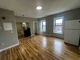 24 Charlton St - Photo 1 of 1