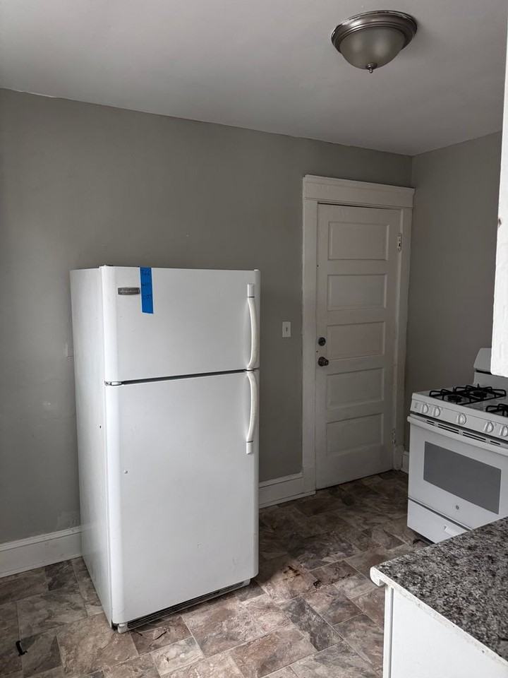 Hampden Ave. 10707 - Photo 3 of 17