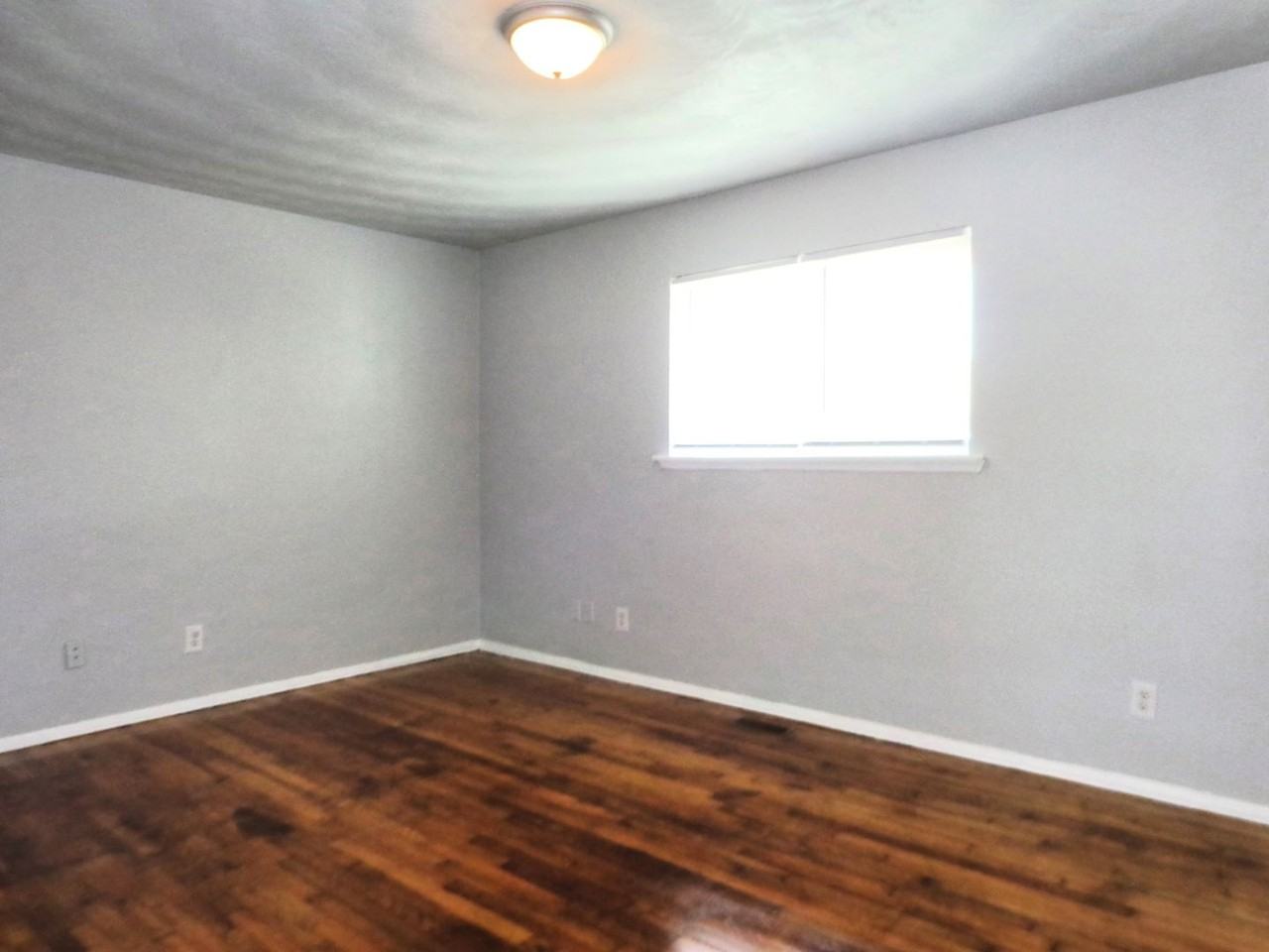 1625 W Pembroke Ave #42 - Photo 7 of 14