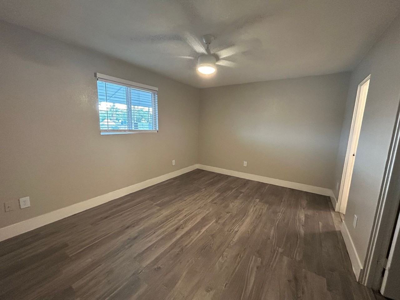 Caya - Photo 2 of 40