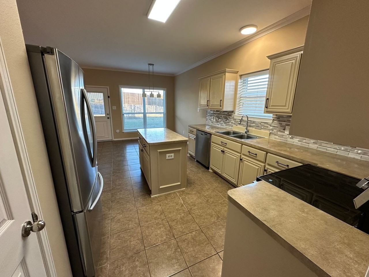 1813 Balsam Gap - Photo 5 of 37