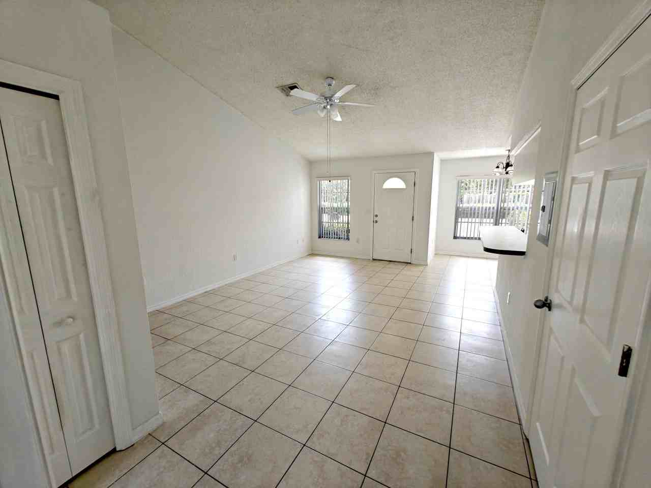 2823 Landover Blvd #2823 - Photo 7 of 10