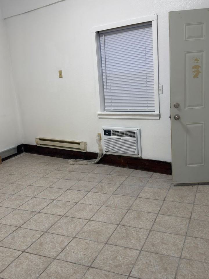 838 838 S COCNORD ST - Photo 4 of 7