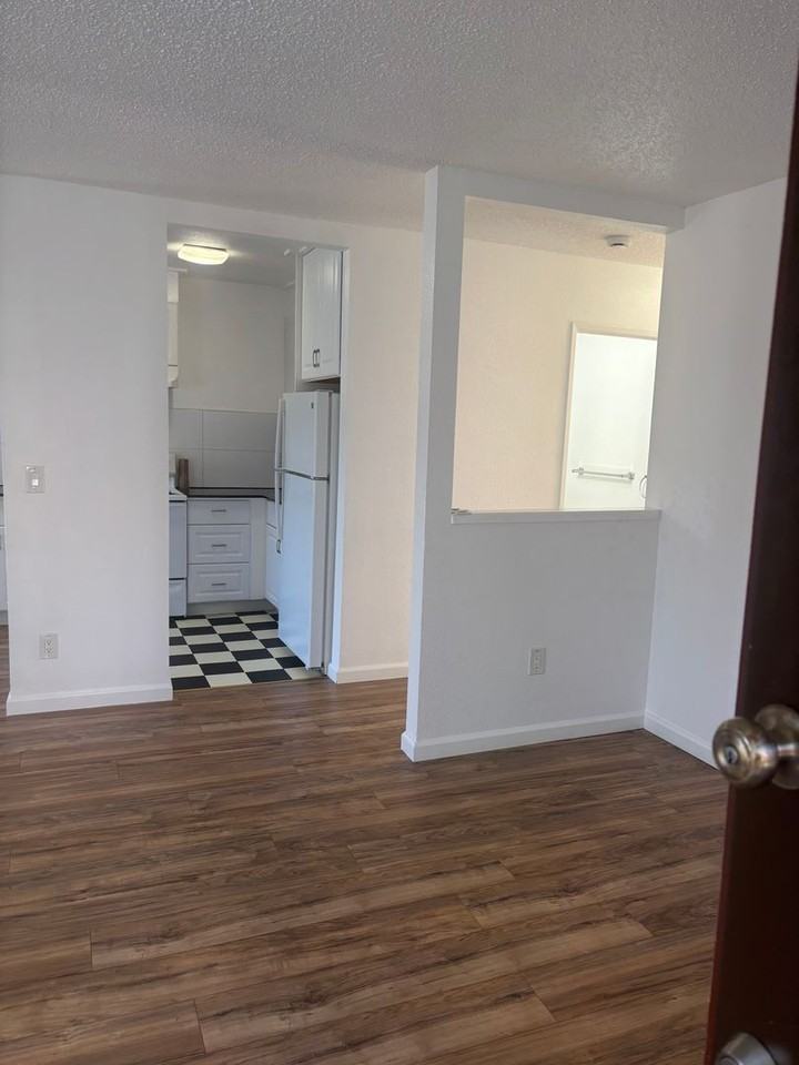 8230 Lemon Grove Way - Photo 3 of 26