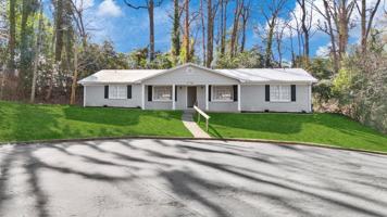 featured image of Dogwood Ln