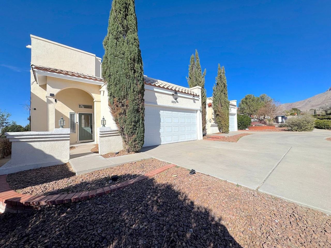 6224 Escondido Dr #A