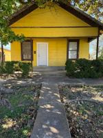 featured image of 1025 Lake Charles Ave