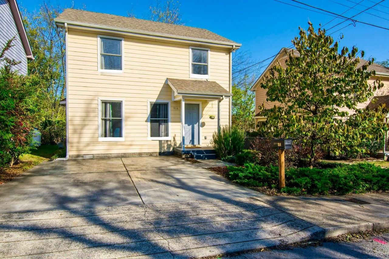 914 Warren St - Photo 3 of 19