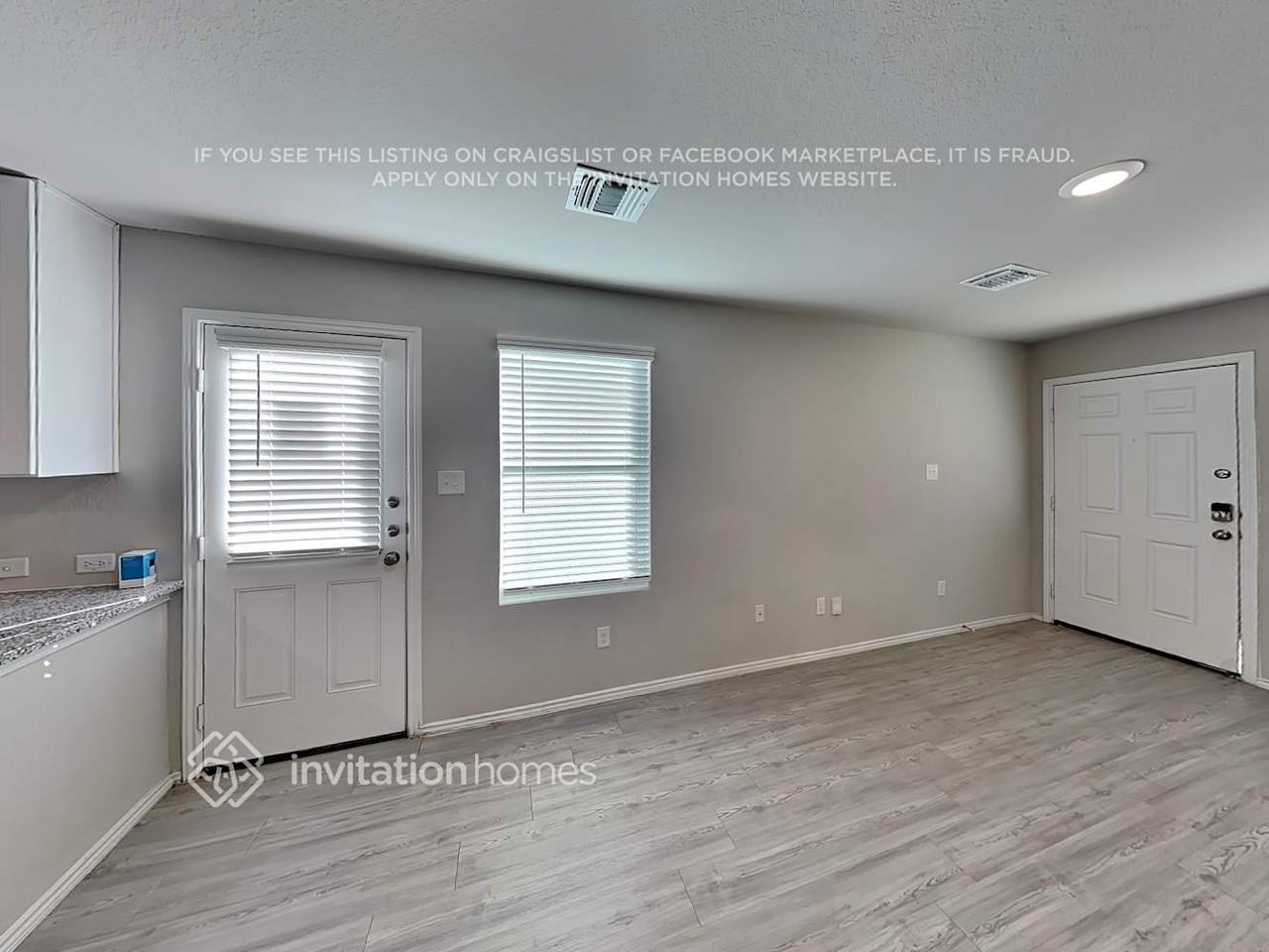 5726 Verracio Ct - Photo 5 of 17