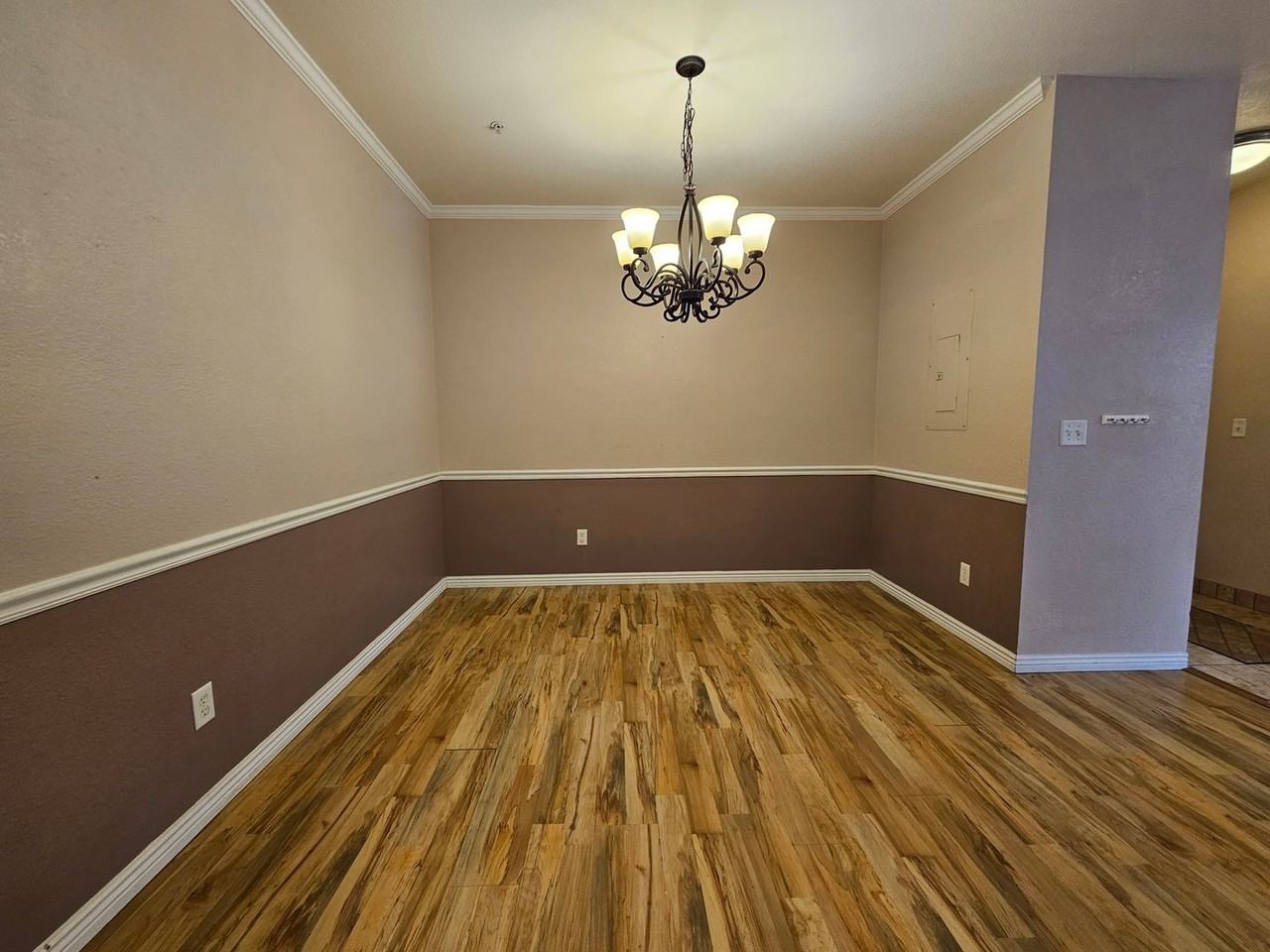 14221 E 1st Dr #103 - Photo 5 of 39