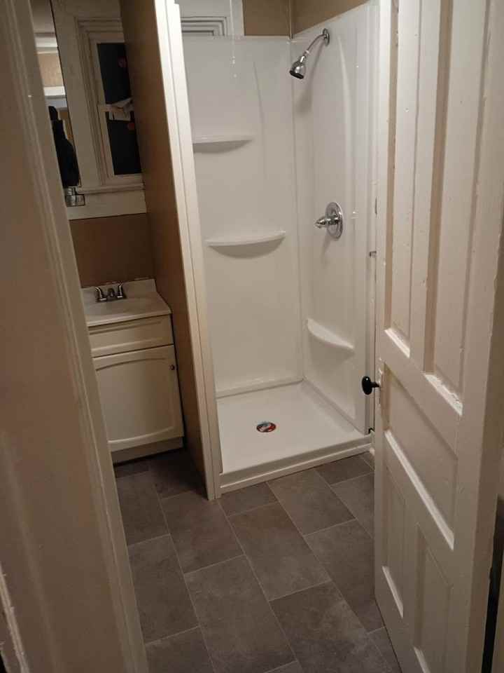 522 Sloan St - Photo 3 of 13