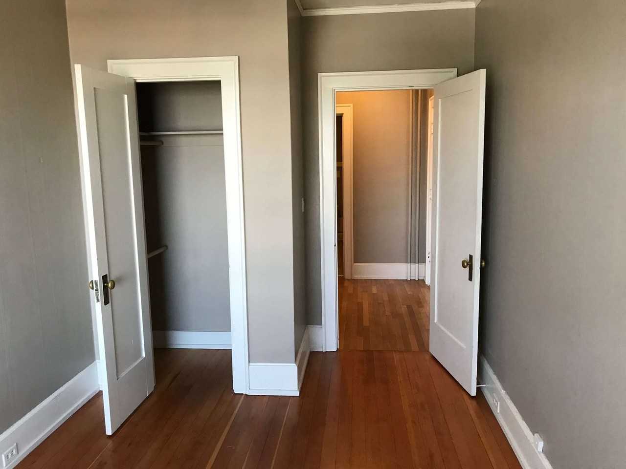 Kulshan Apartments - Photo 5 of 42