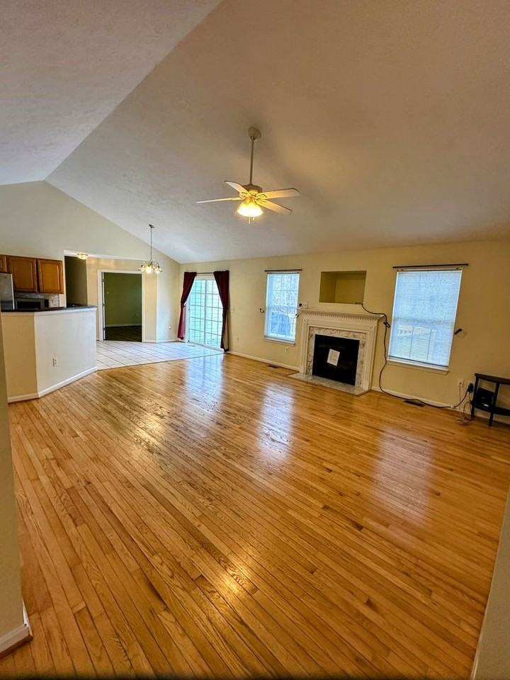 10370 Nettle Pl - Photo 5 of 15