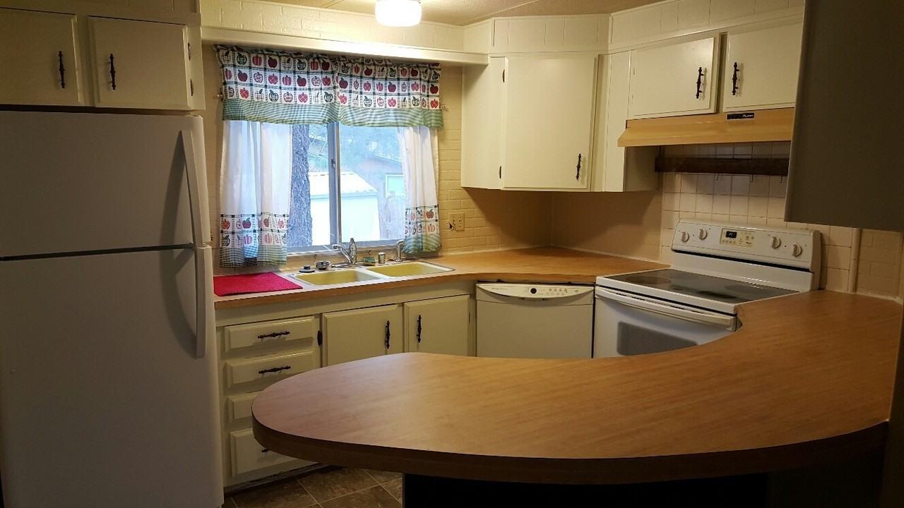 19885 Cinder Ln - Photo 4 of 10