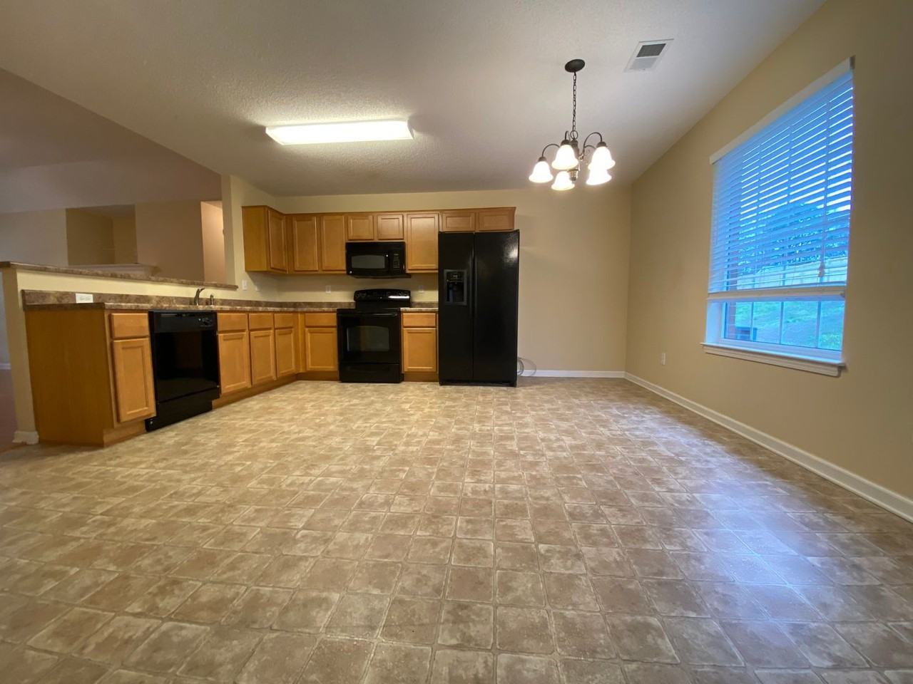 4300 Cedar Hills Rd - Photo 7 of 24