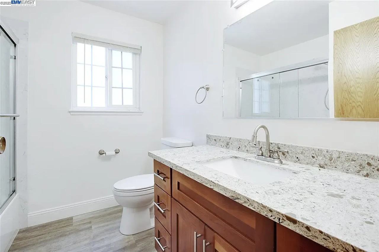 150th Avenue Apartments - Photo 6 of 10